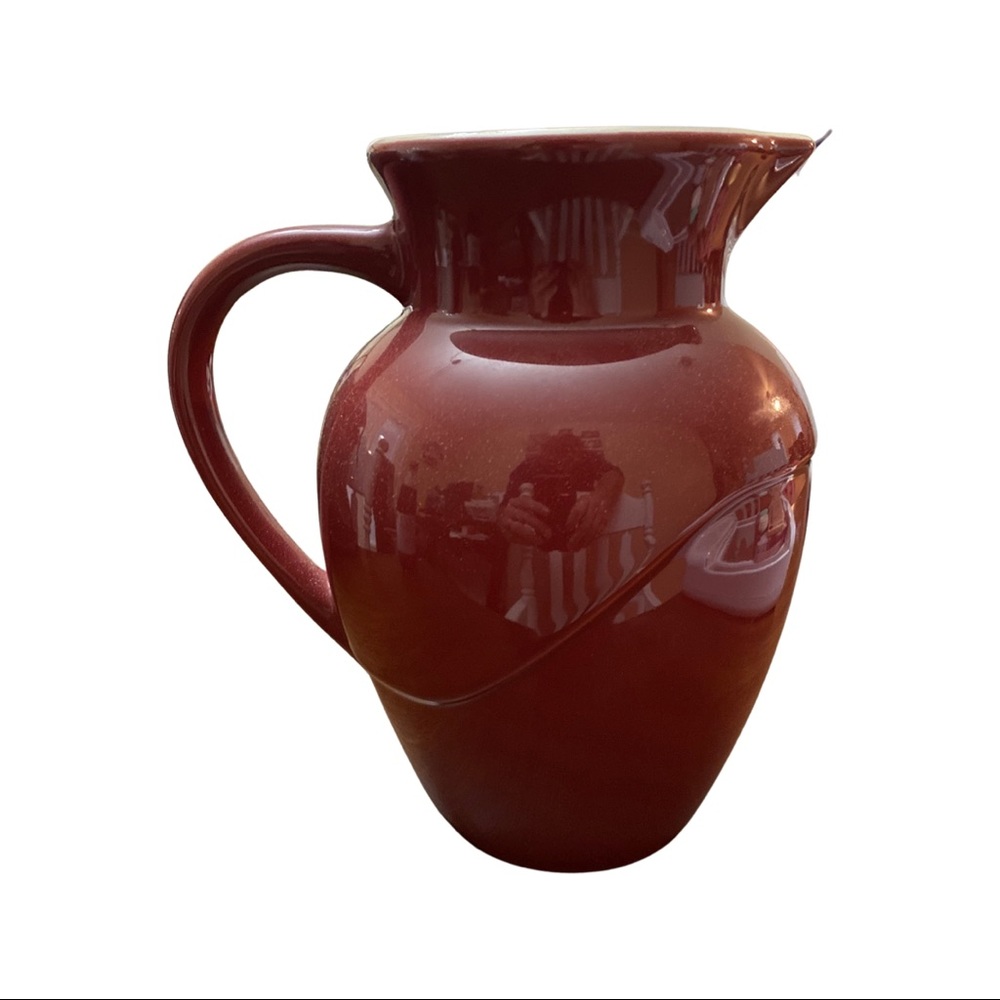 Le Creuset Stoneware 9" pitcher Maroon/dark Red/burgundy Drink/water Modern